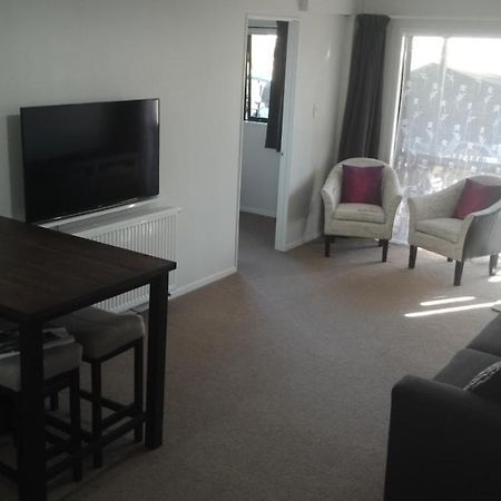 Modest Comfortable Relaxed Home Away From Home With Secure Bike Storage Distretto di Distretto di Rotorua Esterno foto