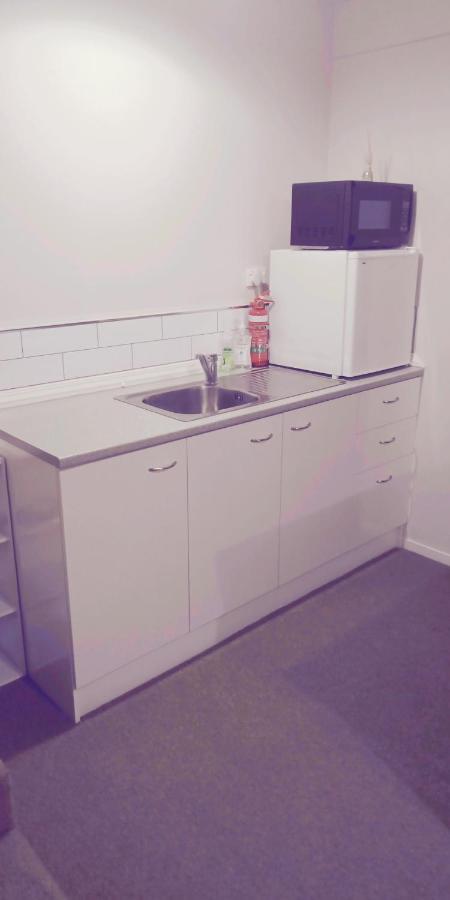 Modest Comfortable Relaxed Home Away From Home With Secure Bike Storage Distretto di Distretto di Rotorua Esterno foto